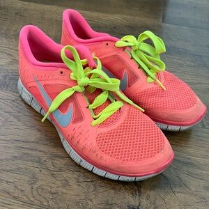 Nike Women's Neon Pink Running Shoes